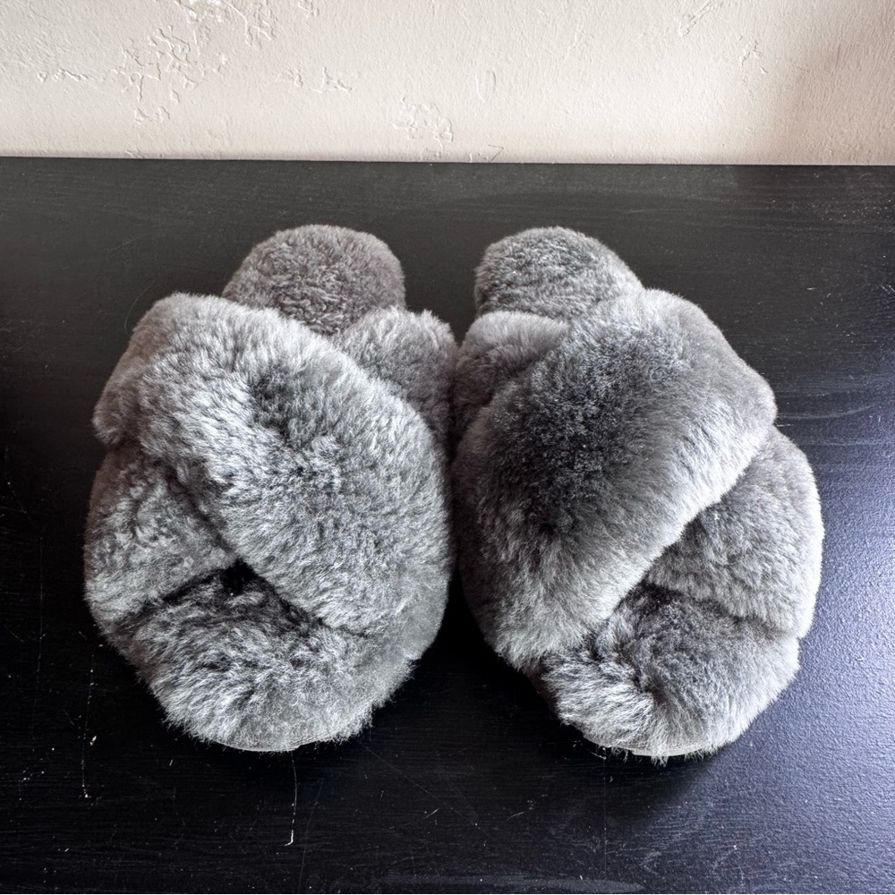 EMU Australia Mayberry Sheepskin Slippers in Charcoal